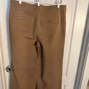 Women’s tan wide-leg pants